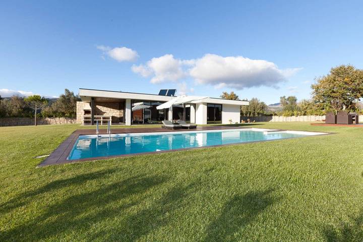 Chalet para 8 personas, con piscina además de jacuzzi y terraza en Región Norte (Portugal)