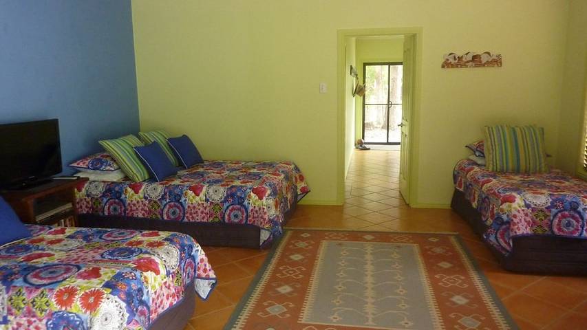 Holiday home for 8 people in Rainbow Beach