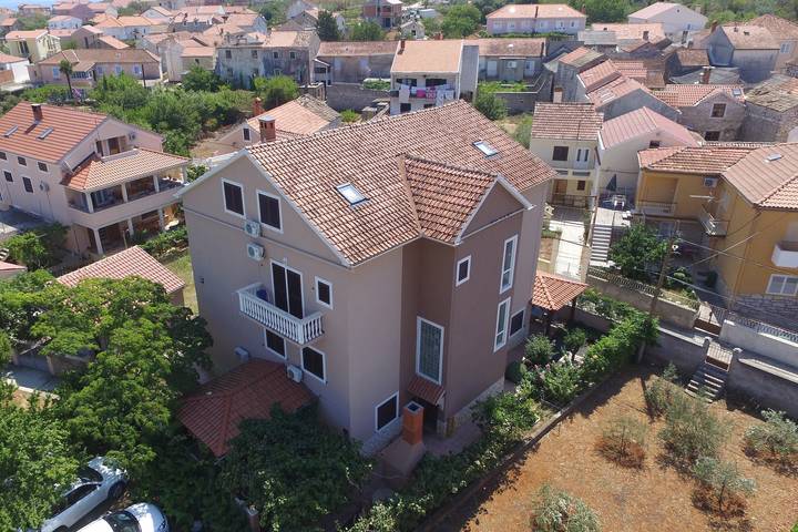 Ganze Wohnung, 1-Zimmer-Ferienwohnung mit Balkon Kukljica, Ugljan A-8253-e in Kukljica, Insel Ugljan