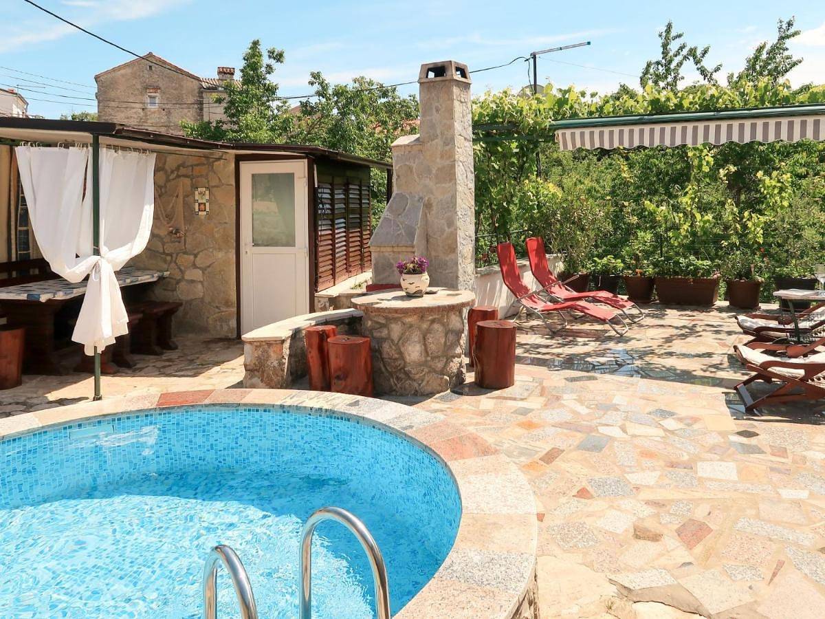 Holiday Home Margeta - Krk245 in Lakmartin, Krk