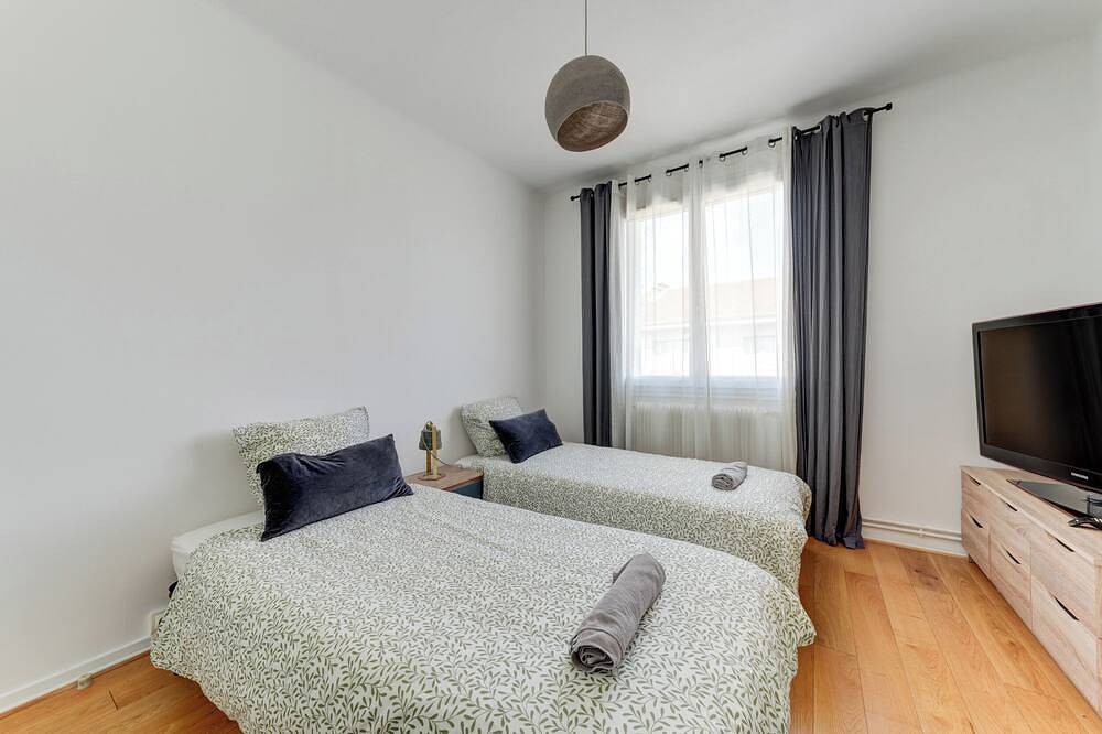 Ganze Wohnung, ⭐️ 60m2 in der Nähe von Eurexpo, Groupama-Stadion, Hfme ⭐️ in Bron, Rhône