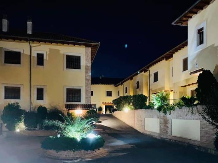 Casa rural para 8 personas, con jardín y piscina en Cuenca del Alberche - 2