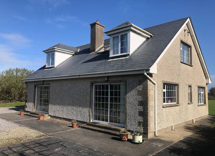 Holiday rental for 8 people, with Terrace and Garden in County Wexford