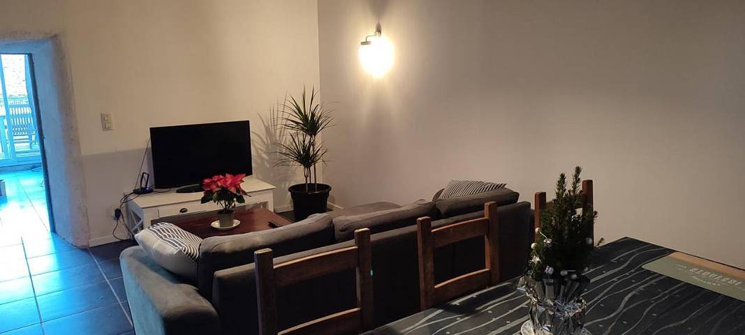 Location de vacances pour 6 personnes, avec terrasse, animaux acceptés à Trévron - 3