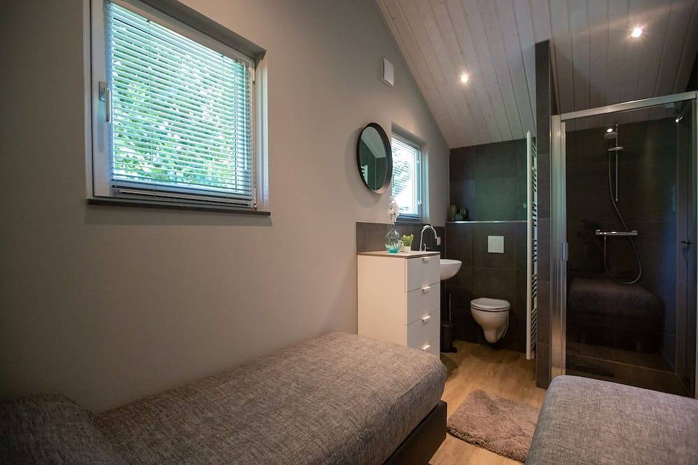 Tiny House in Brabant mit Terrasse in Oirschot, Nordbrabant