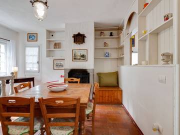 Gîte pour 5 personnes, avec piscine et terrasse, animaux acceptés à Piteglio