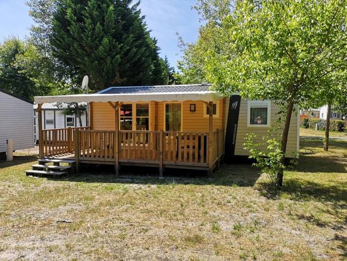 Camping pour 8 personnes, avec jacuzzi et bassin pour enfant à Parentis-en-Born - 3