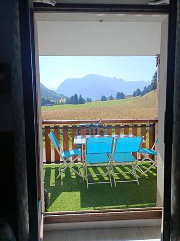 Gîte pour 4 personnes, avec balcon et vue dans Alpe du Grand Serre