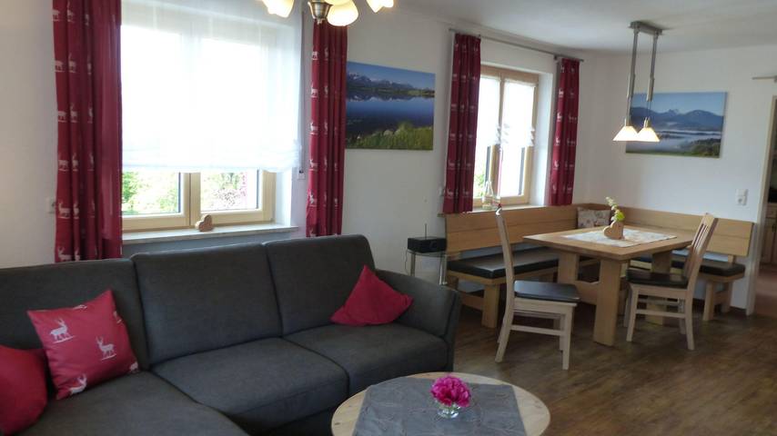 Ferienwohnung für 5 Personen, mit Balkon in Hopferau - 2