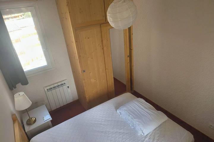 Apartamento entero, Apartamento de dos habitaciones de 50 metros de las pistas con impresionantes Vistas de los Alpes in Mont-de-Lans, Les Deux Alpes
