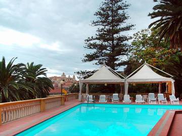 Villa Con Piscina per 3 Persone in Imperia, Provincia di Imperia, Foto 4