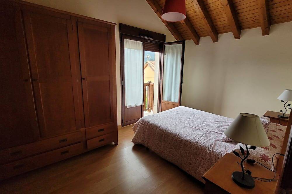 Casa Matias Holiday Home for 6 people in Parres, Costa Verde (Spain)