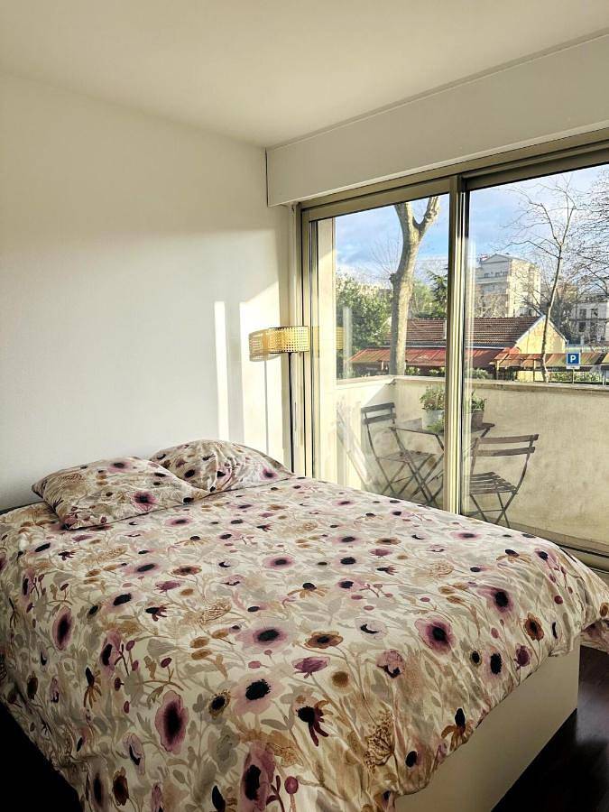 Gîte pour 3 personnes, avec balcon à Neuilly-sur-Seine - 2