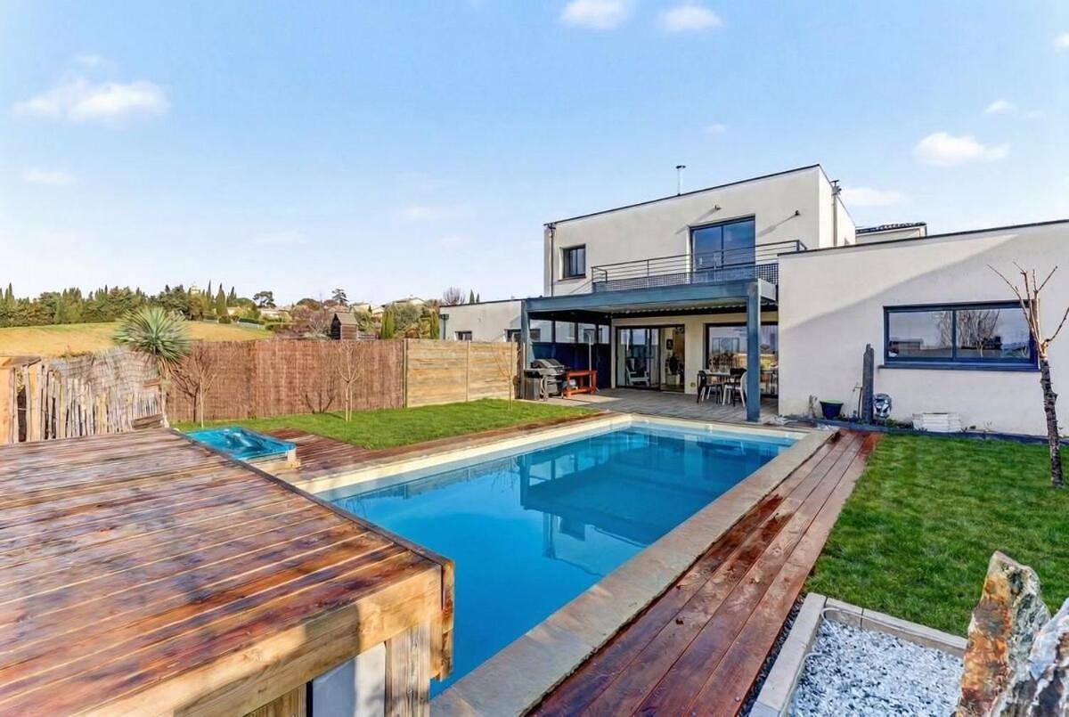 Belle villa avec piscine et spa a lauzerville in Drémil-Lafage, Toulouse et ses environs