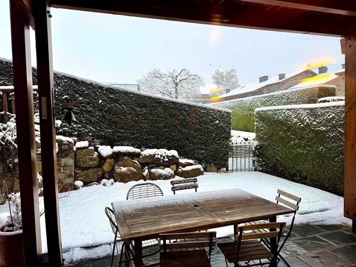 Gîte pour 5 personnes, avec jardin ainsi que piscine et vue, adapté aux familles à Nahuja - 3