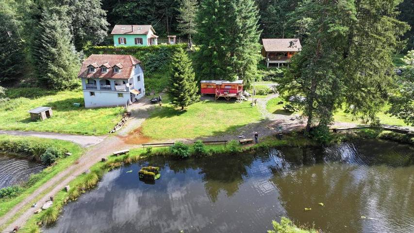 Maison de vacances pour 15 personnes, avec jardin ainsi que vue et vue sur le lac