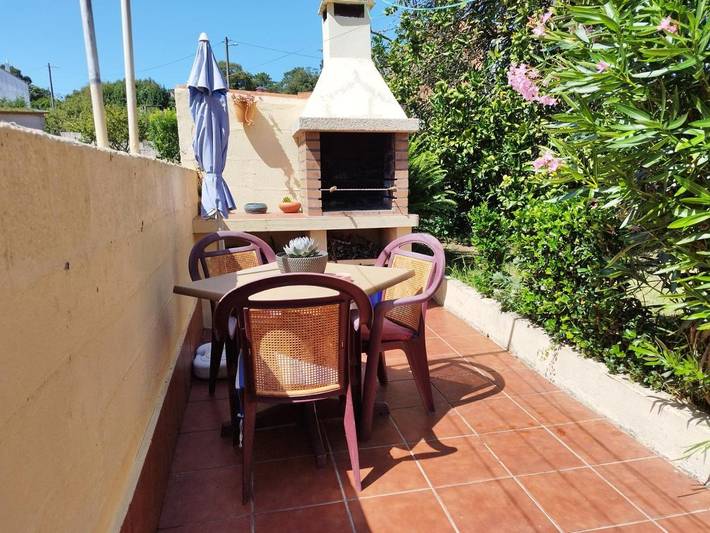 Gîte pour 5 personnes, avec Terrasse ainsi que Jardin et Vue à O Grove