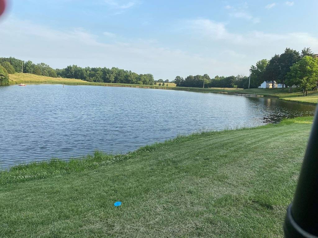 Charming Cabin mit Blick auf 5 Morgen See in Union County (IL)