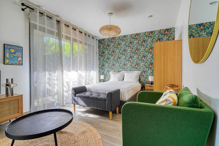Gîte pour 2 personnes, avec Terrasse et Jardin à Brunoy