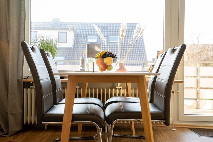 Ganze Wohnung, Wohnung Frieda im Herzen von Büsum mit Balkon in Büsum, Kreis Dithmarschen