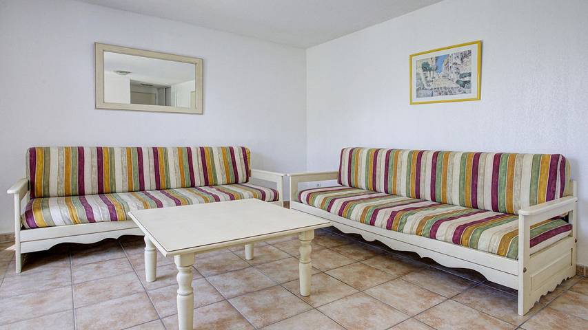 Location de vacances pour 7 personnes, avec piscine et terrasse à Homps - 3