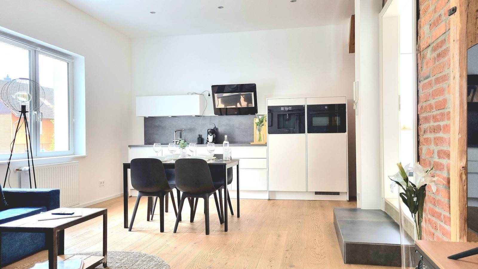 Entire studio, Studio Apartment 'Design-Wohnung In Göttingen' with Shared Terrace and Wi-Fi in Göttingen, Lower Saxony
