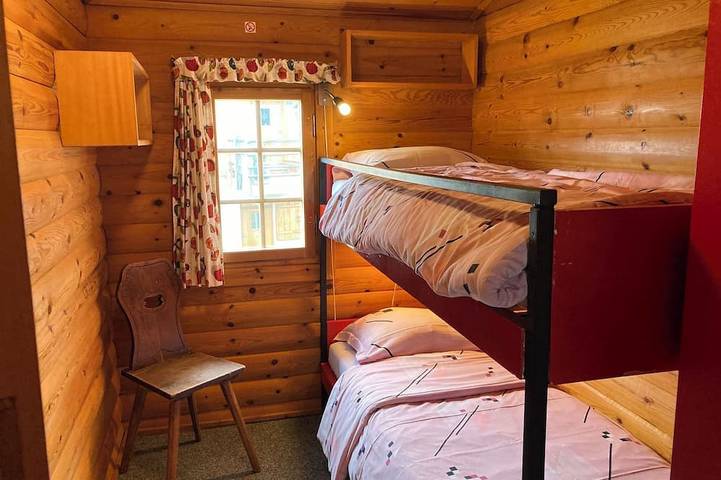 Ganze Wohnung, Chalet Glimuschir Appartement/Fewo, Dusche, Wc Appartement/Fewo, Dusche, Wc in Rosswald, Brig