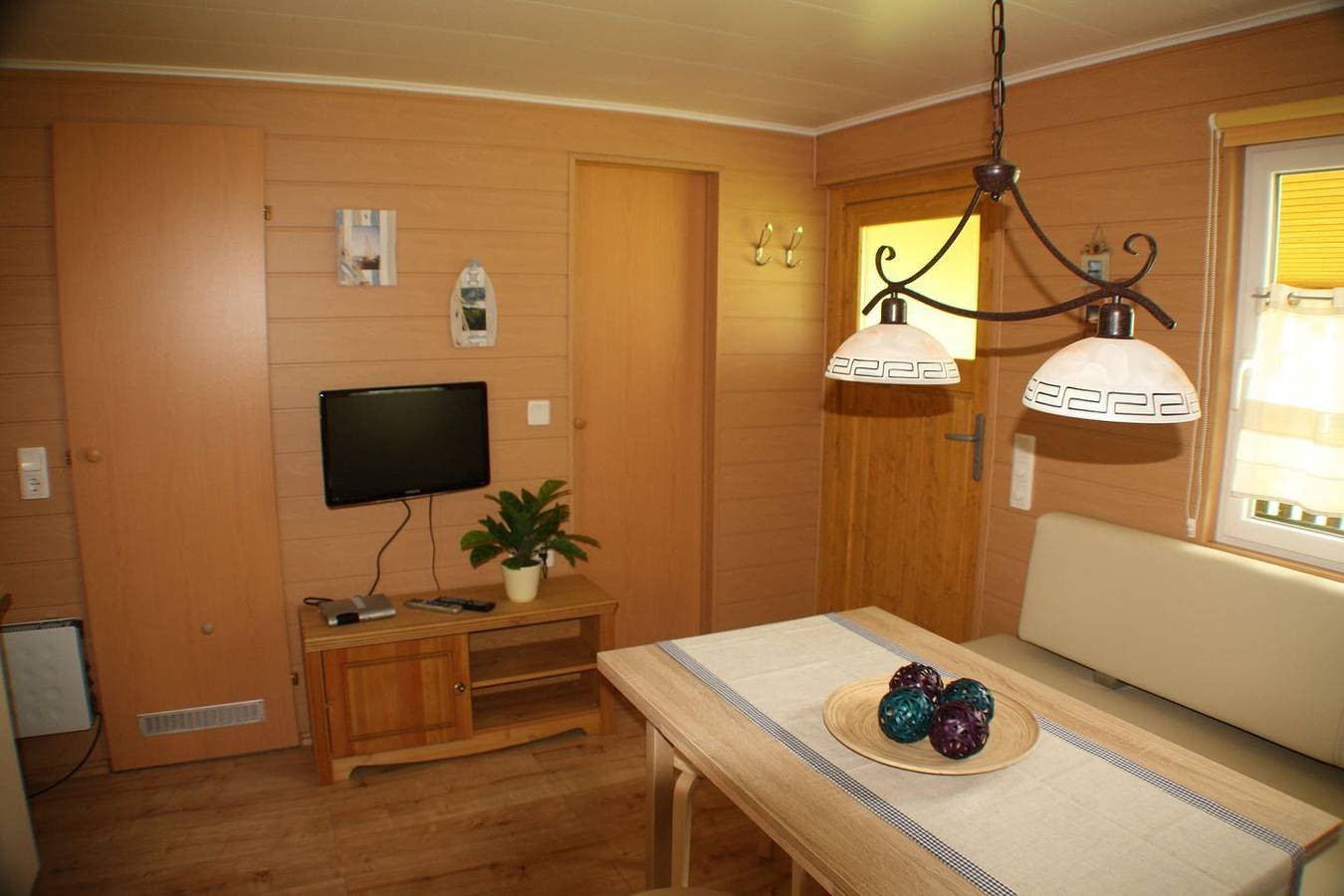 Bungalow Seedorf Nr. 4 in Strand und Zeltplatz, Dahmen