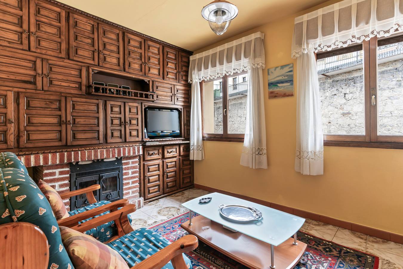 Ferienhaus 'Carmina' mit Bergblick, privater Terrasse und Wi-Fi in Colunga, Costa Verde (Spanien)