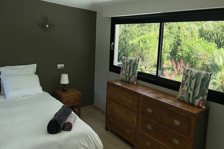 Location de vacances pour 8 personnes, avec jardin à Saubion - 3