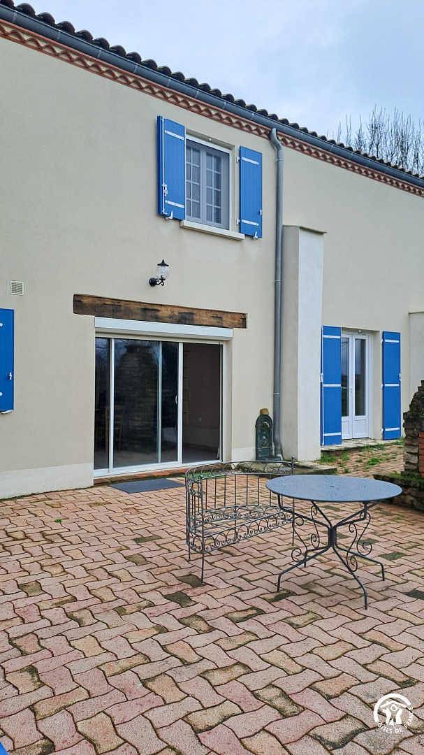 Gîte pour 6 personnes, avec terrasse et jardin à Castres - 2