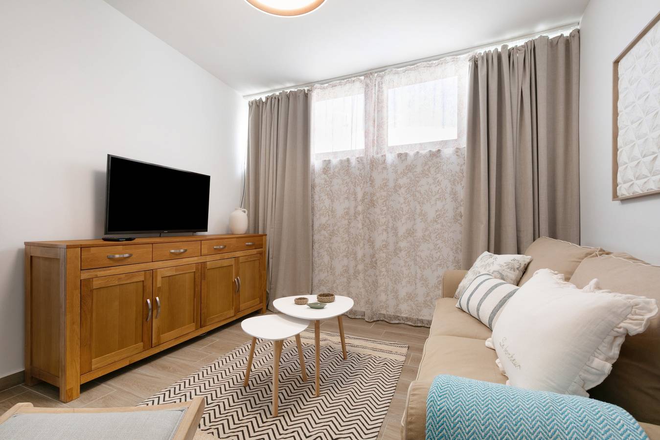 Ganze Wohnung, Ferienwohnung 'Steffi' mit Gemeinschaftspool, Wlan und Klimaanlage in Costa del Silencio, Arona