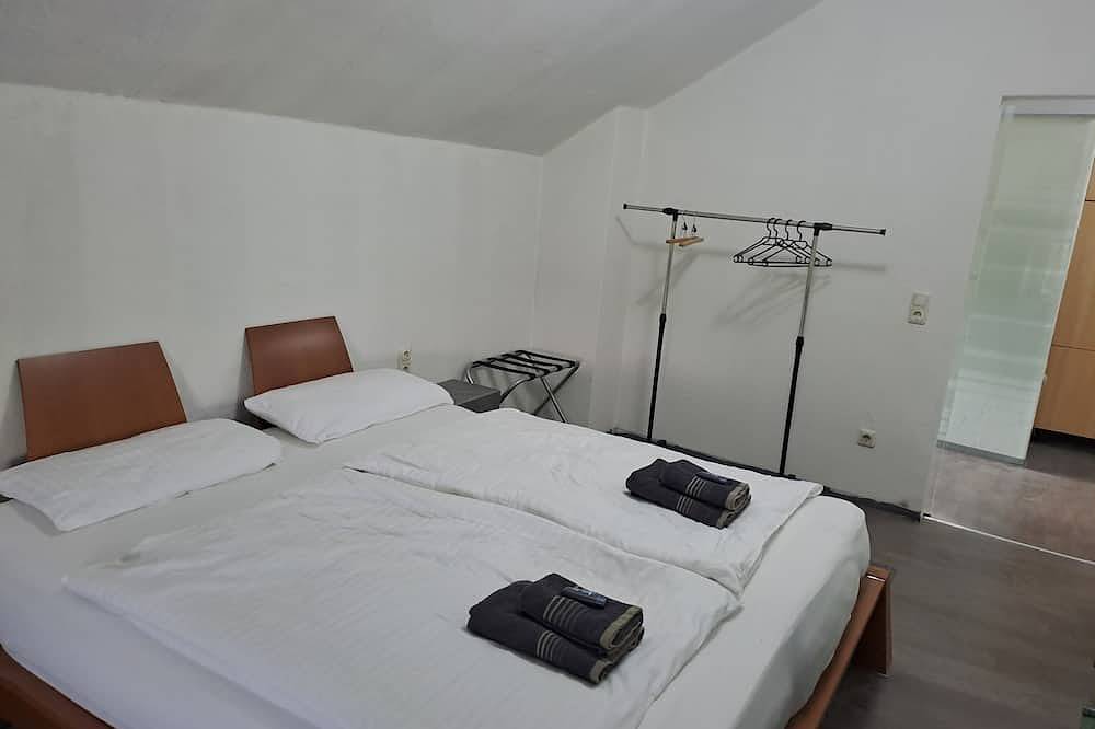 Ganze Wohnung, Apartment am Hauptbahnhof Minden in Rechtes Weserufer, Minden