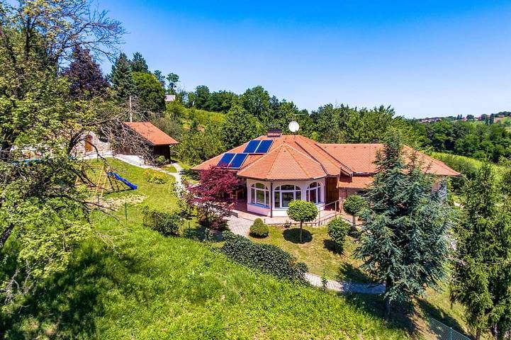 Schönes Haus in Varaždin Breg mit Sauna in Gornji Kneginec, Varazdin