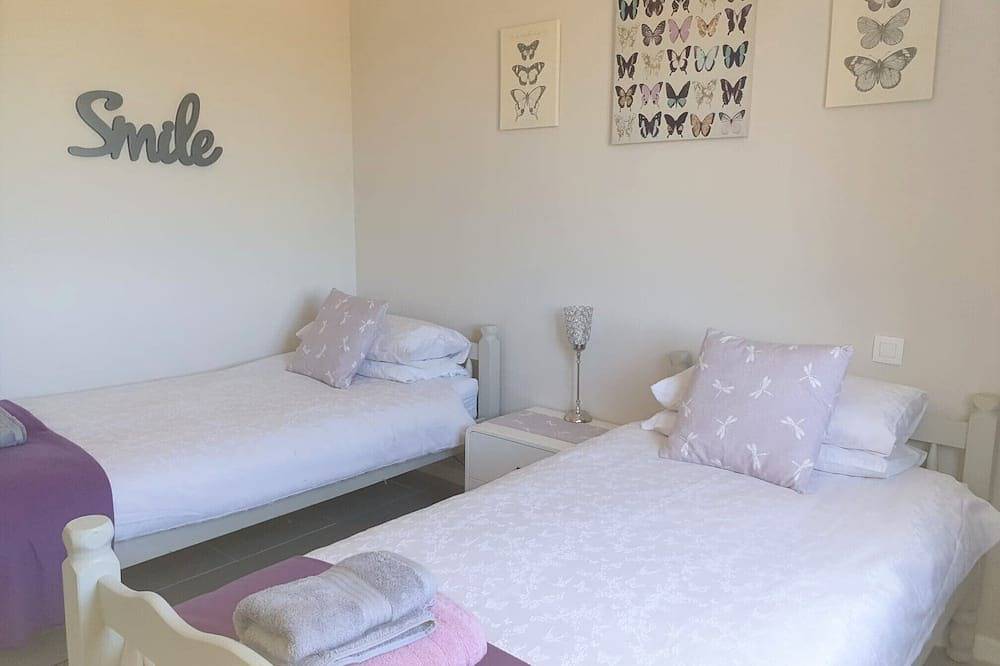 Villa de vacances tranquille de 3 chambres avec piscine près de Duras in Saint-Jean-de-Duras, Région de Marmande