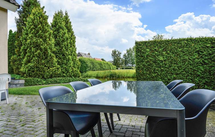 Ferienhaus für 6 Personen mit Terrasse in Vlagtwedde, Groningen und Umgebung