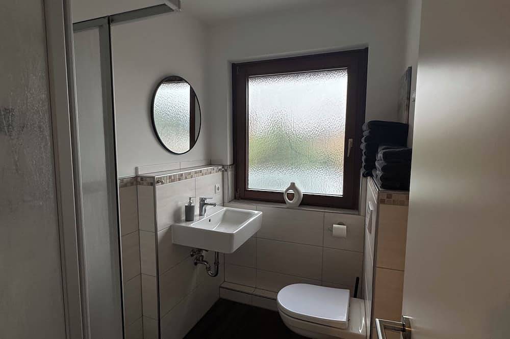 Ganze Wohnung, Gemütliche Ostsee-Oase: 3-Zimmer mit Balkon in Bad Schwartau in Bad Schwartau, Ostholstein