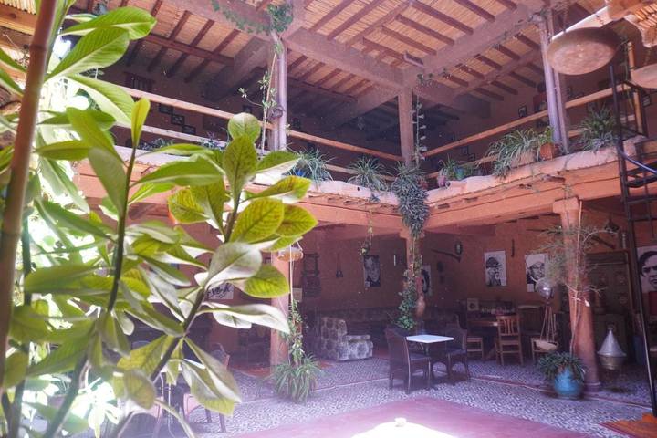 Auberge pour 2 personnes, avec terrasse, animaux acceptés