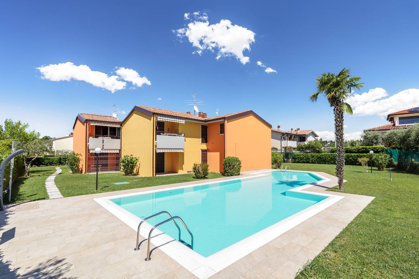 Geheel appartement, Blitz 2 in Lazise, Garda Bergen