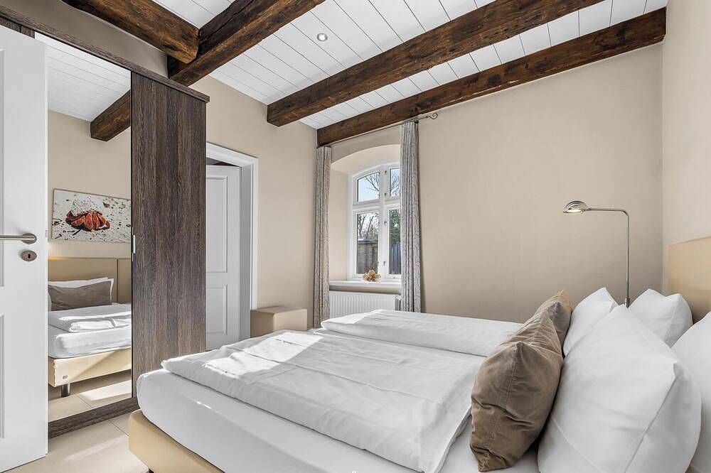 Ganze Wohnung, Ferienwohnung Lille Hus 1 in St. Peter-Ording: 95 m² mit Terrasse in St. Peter-Ording, Eiderstedt