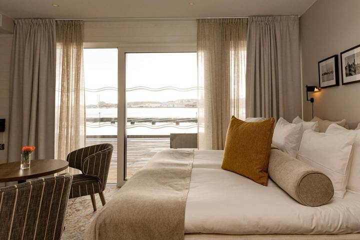 Hotel für 2 Personen, mit Terrasse und Pool sowie Ausblick in Västervik - 4