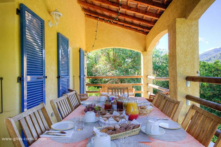 Ferienwohnung für 2 Personen, mit Terrasse und Pool auf Korsika - 2