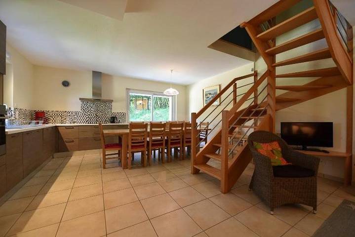 Location de vacances pour 10 personnes, avec piscine et jardin, animaux acceptés à Vaunaveys-la-Rochette - 4