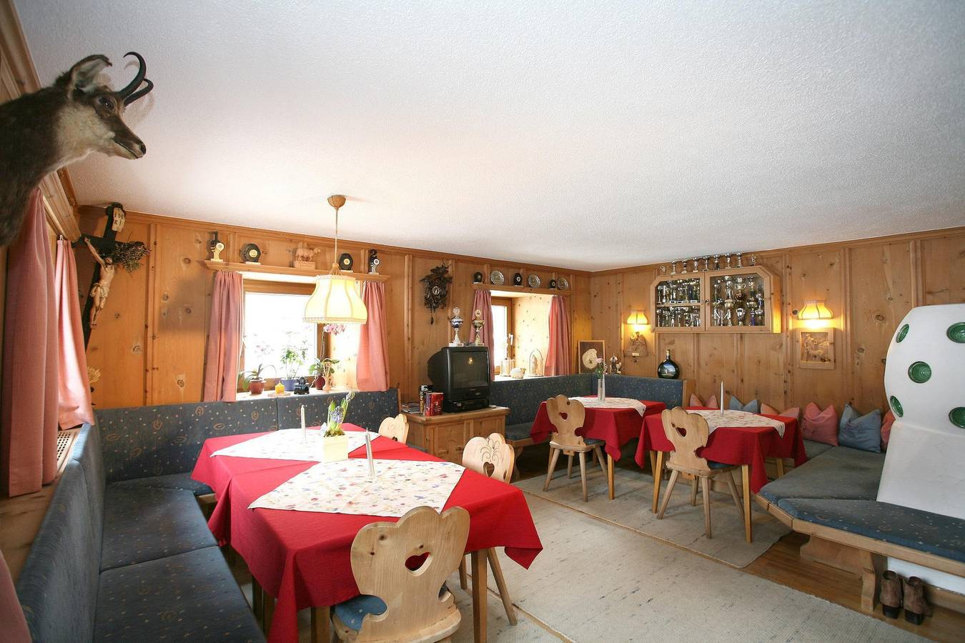 Ganze Ferienwohnung, Doppelzimmer in Gries, Längenfeld
