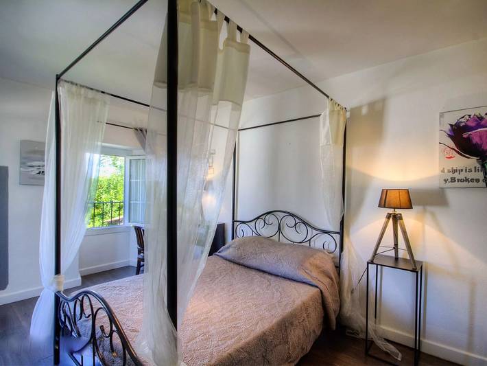 Location de vacances pour 10 personnes, avec Terrasse ainsi que Jardin et Piscine à Santa-Lucia-di-Moriani - 4
