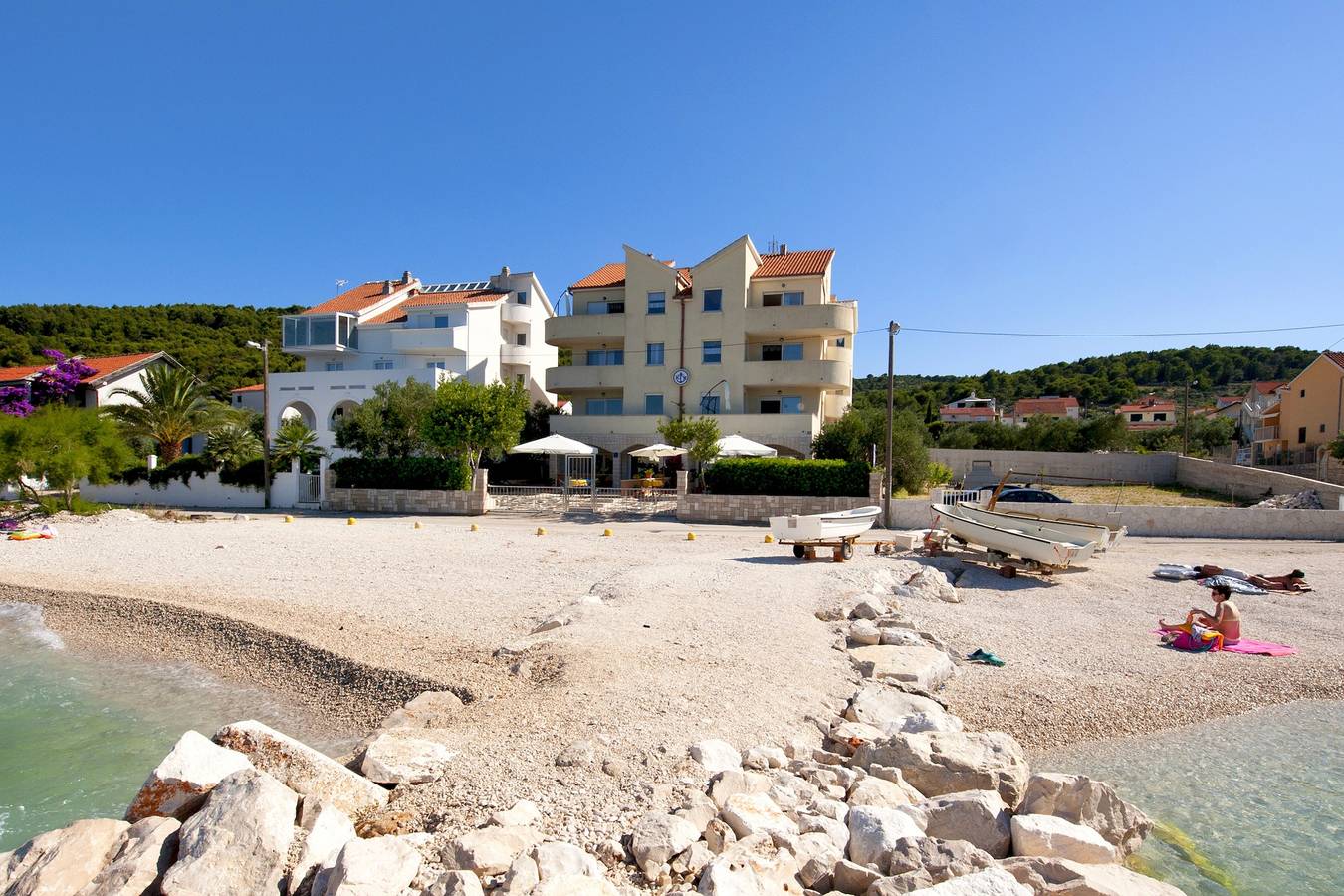 Ganze Wohnung, 2-Zimmer-Ferienwohnung am Strand Slatine, Ciovo A-1139-c in Slatine, Ciovo