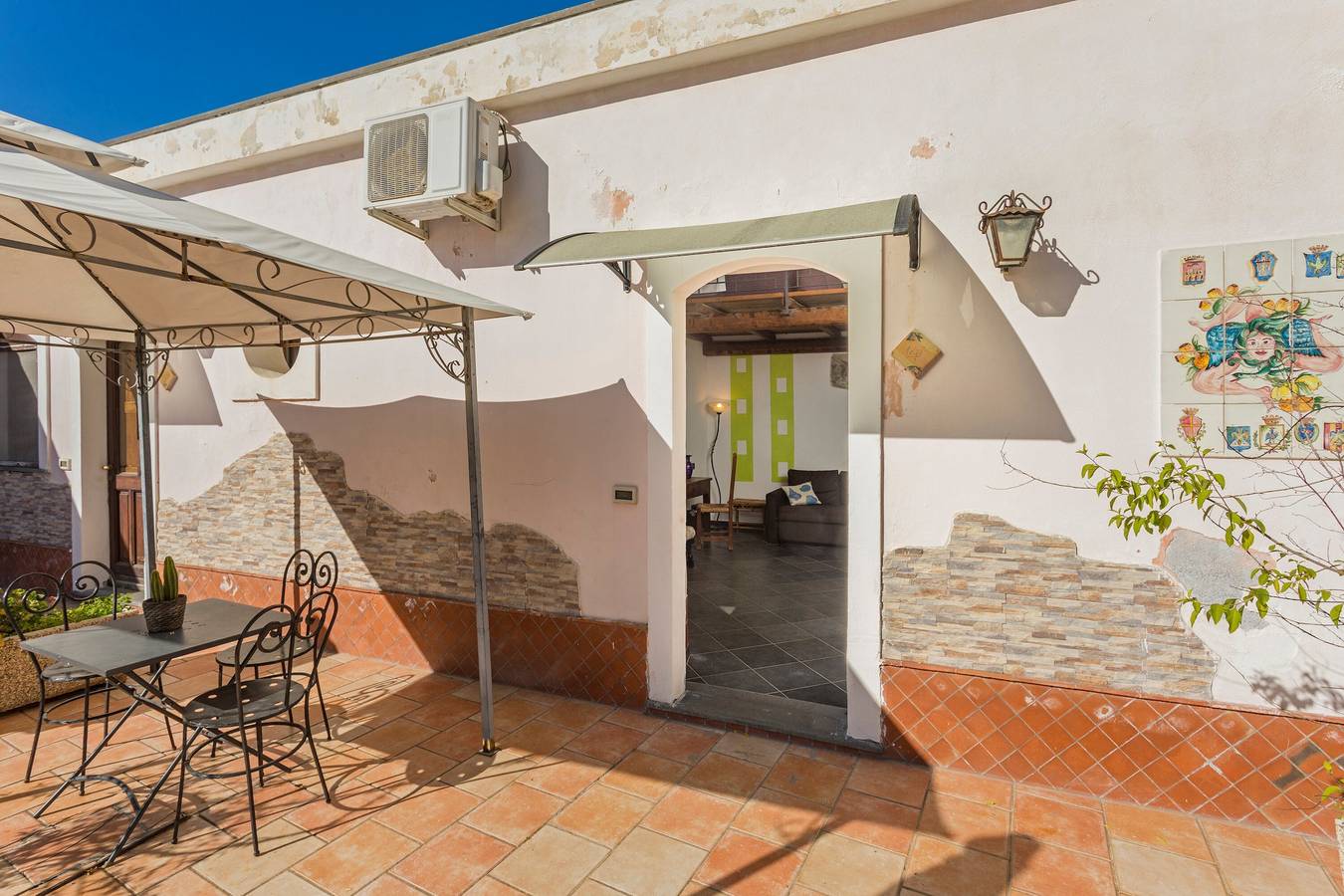 Zimmer 'Petru' mit Bergblick, Wi-Fi und Klimaanlage in Trappitello-Chianchitta, Taormina