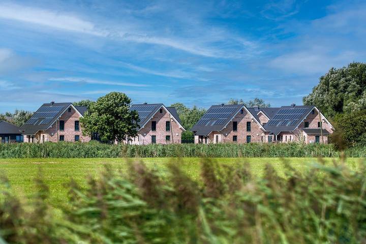 Ferienhaus für 8 Personen, mit Whirlpool und Terrasse sowie Garten und Sauna, mit Haustier in Osterhever