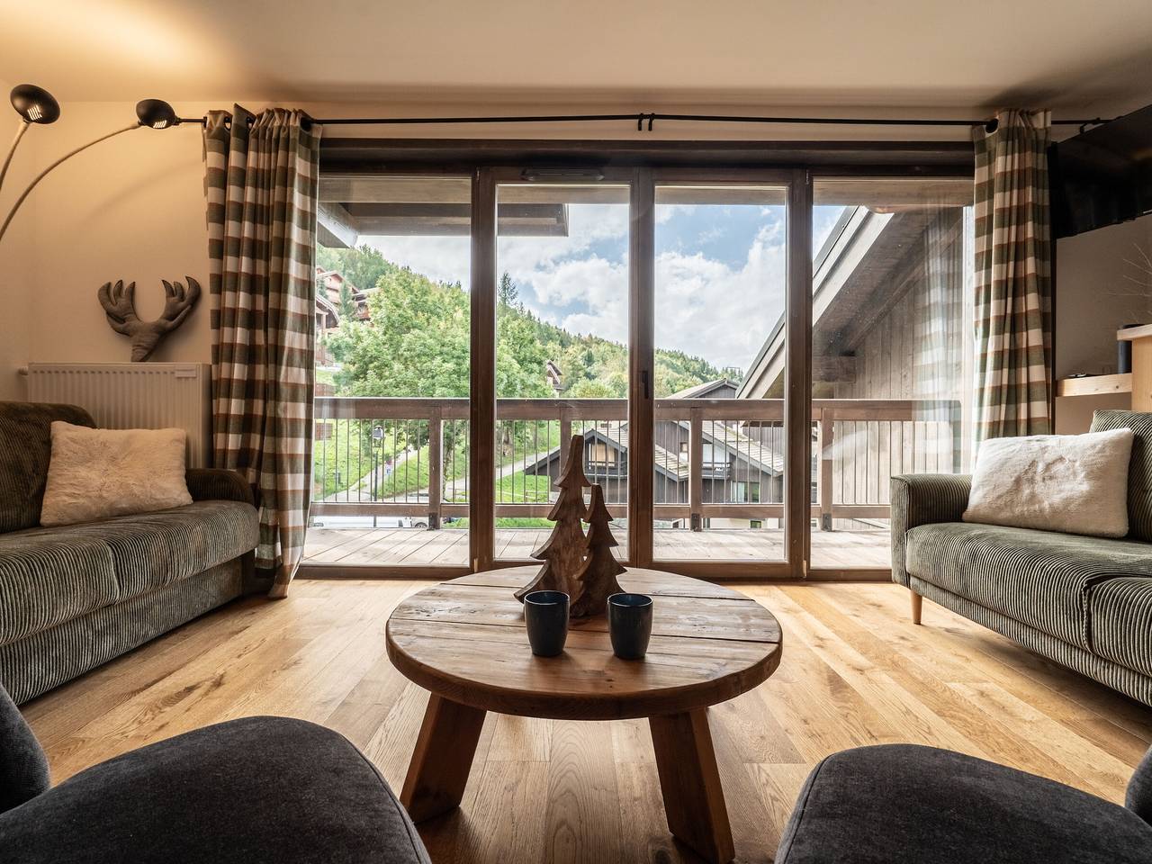 Appartement entier, Sublime Duplex Neuf pour 12 pers, Centre Station, à 100m des Pistes, Balcons ensoleillés in La Plagne, Aime-la-Plagne