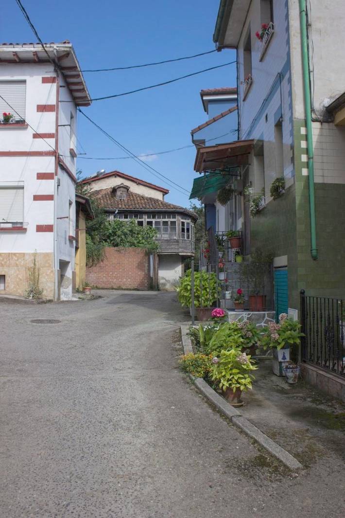 Hotel para 2 personas, con terraza y vistas en Comarca del Caudal - 3